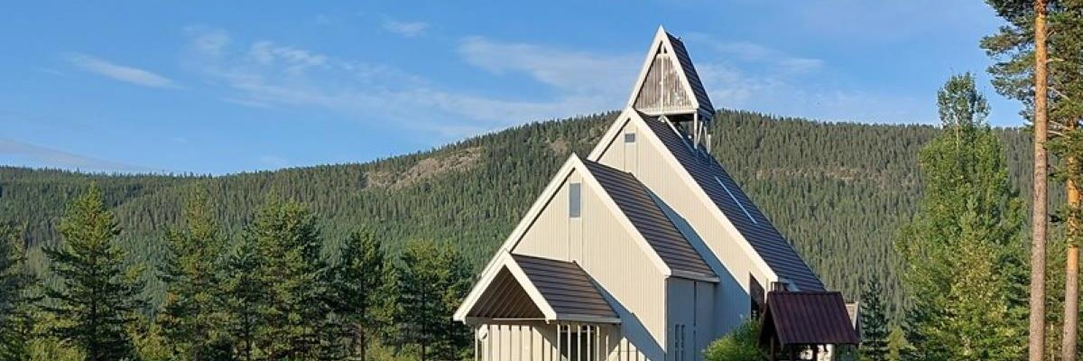En hvit kirke