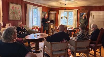 Lenke til artikkel: Trivelig på skrivestuetreff på Skjæraasendagene