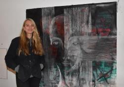 Julie Sandvik Myrvold stiller ut kunst