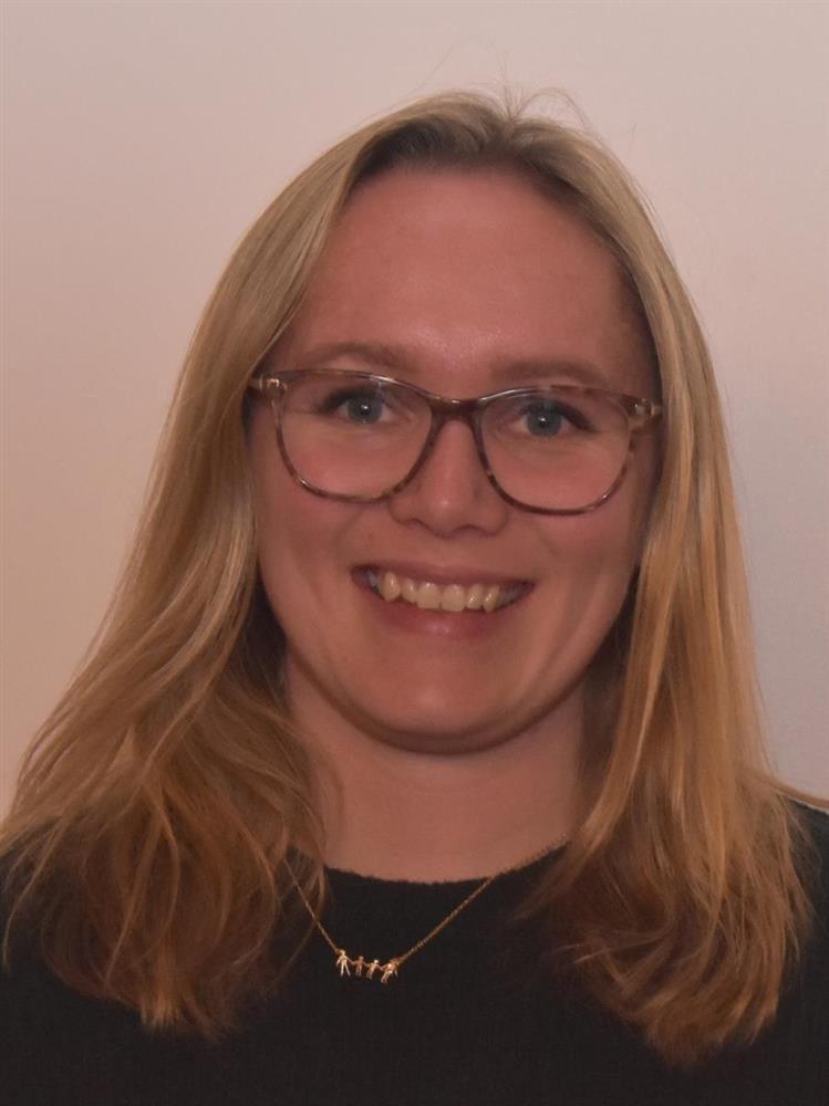 Portrett av Amalie Lund Herfindal - Klikk for stort bilde